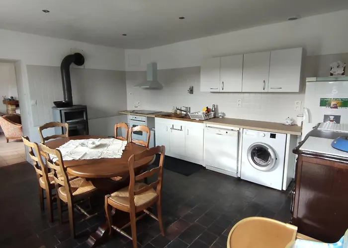 Le Relais De Noron-la-Poterie