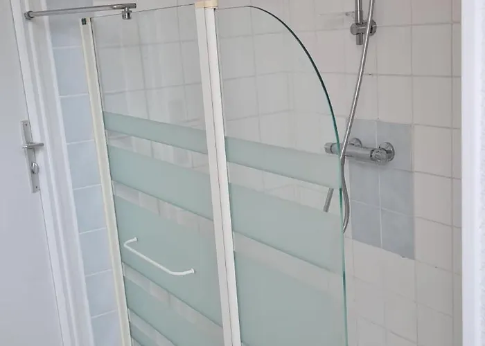 Le Relais De Noron-la-Poterie